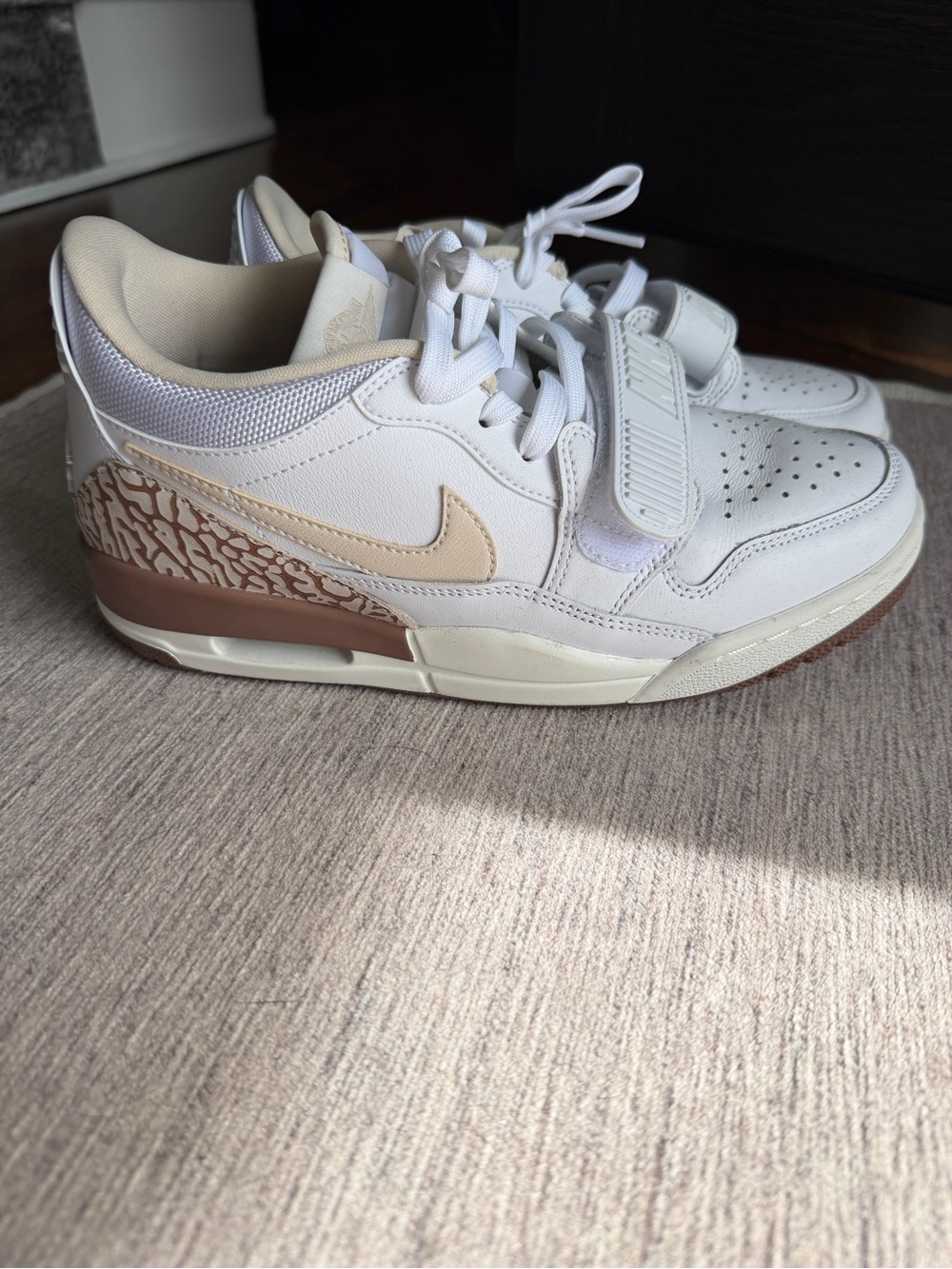 Nike Air Jordan Legacy 312 Low Women's 'White Archaeo Brown'